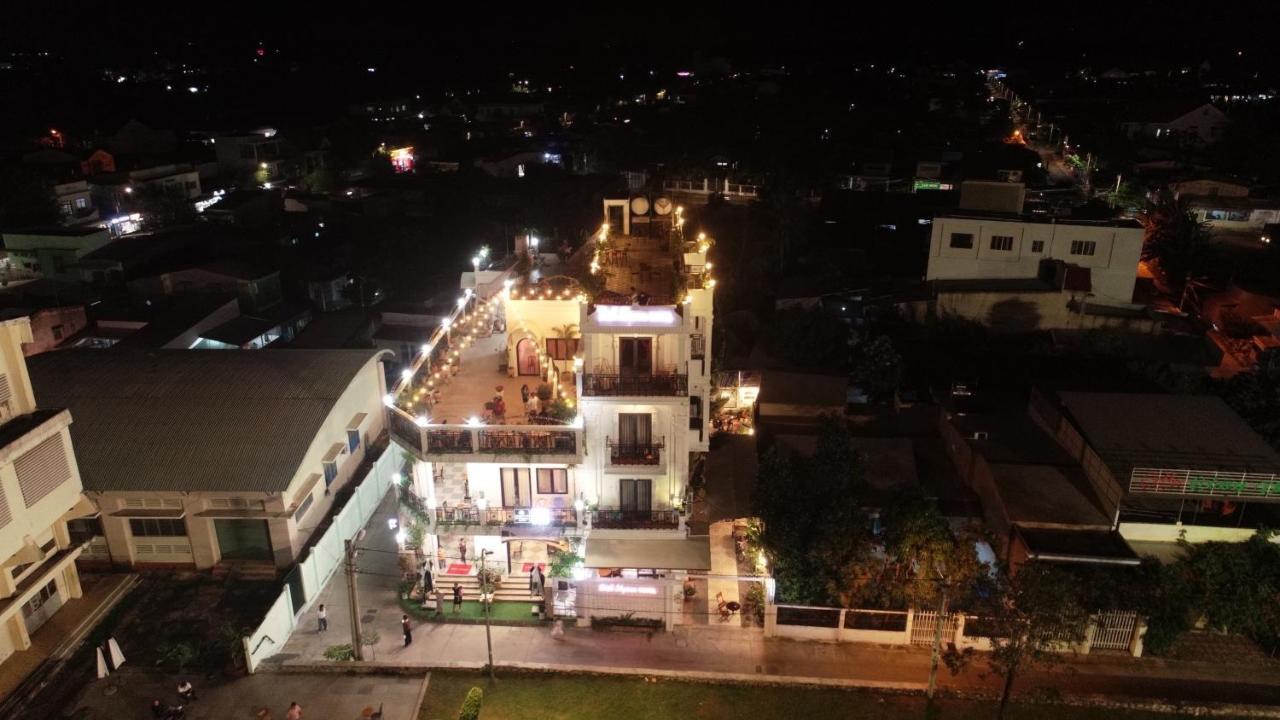 Bich Ngoan Hotel Trà Vinh Buitenkant foto