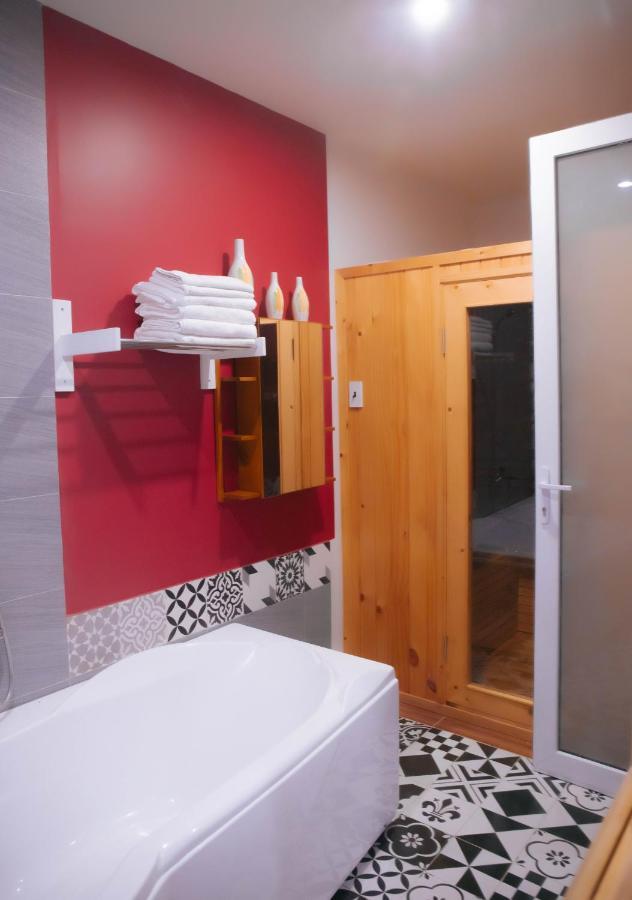 Bich Ngoan Hotel Trà Vinh Buitenkant foto