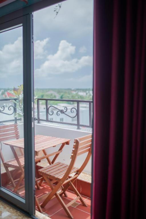 Bich Ngoan Hotel Trà Vinh Buitenkant foto